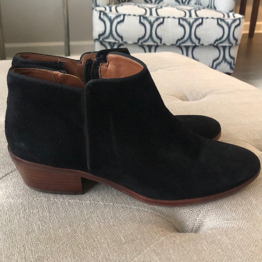 Sam Edelman Petty Black suede booties